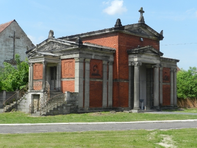 Remont mauzoleum 2019_2
